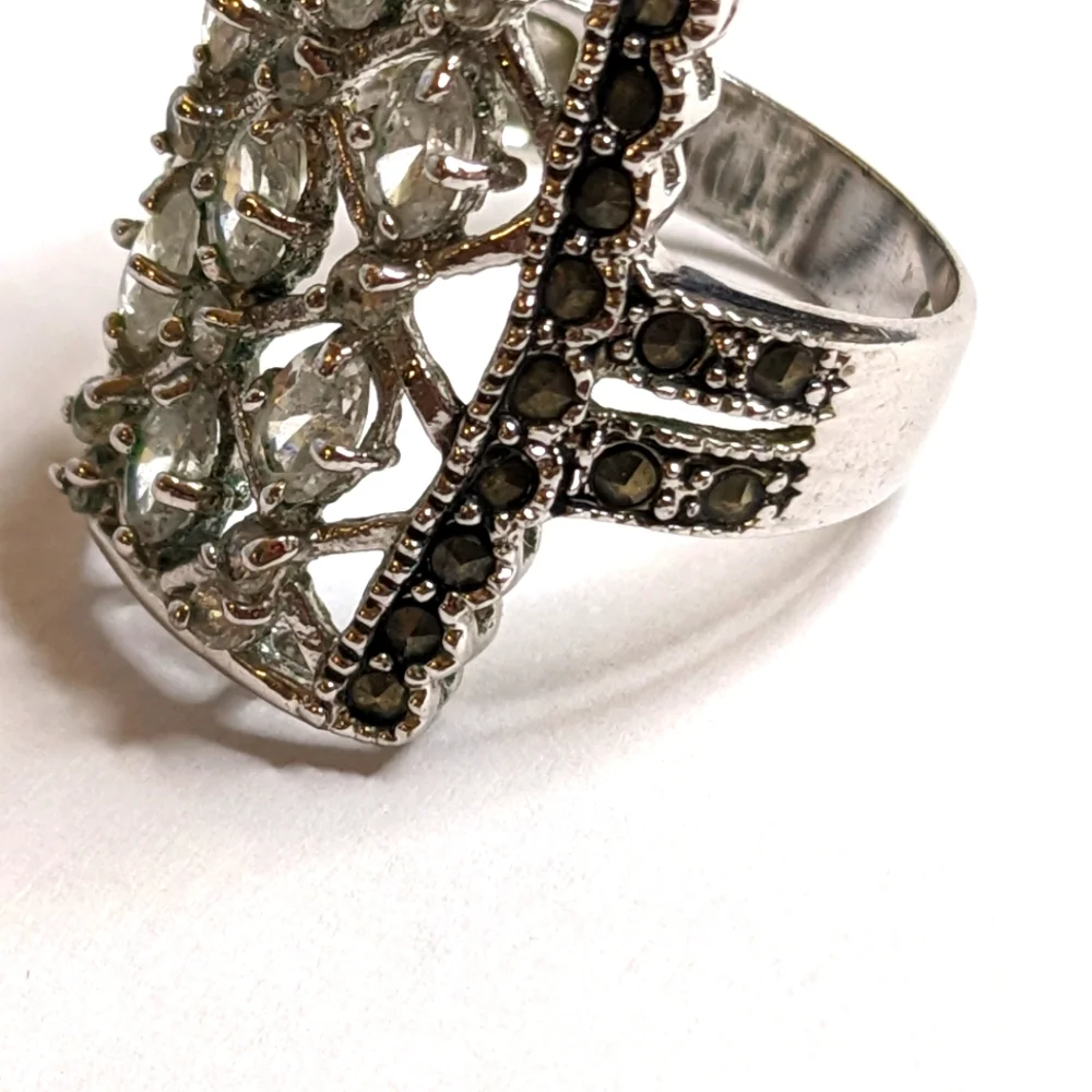 Vintage Size 9 Statement Ring – CZ & Quartz, Signed GR‎ China